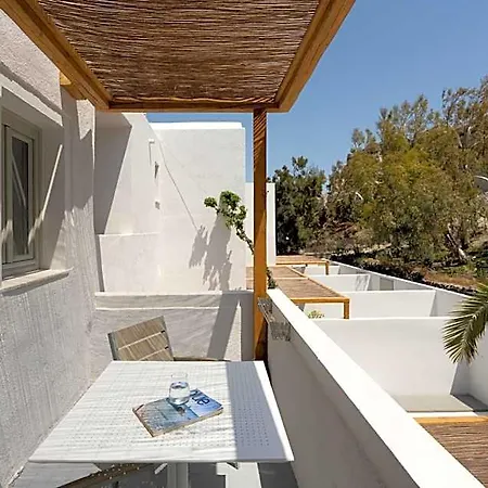 Goulielmos & Ξενοδοχείο 4*
